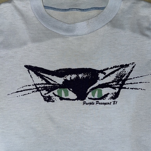 Vintage Purple Pussycat tee 🐱💙 - Picture 2 of 3